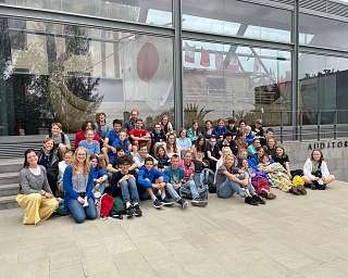 Vor dem Thor Heyerdahl-Museum auf Teneriffa