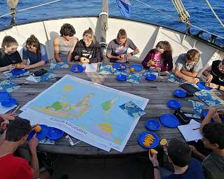 Unterricht irgendwo auf dem Atlantik © Peggy