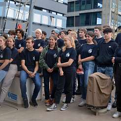 Versammlung auf dem Main-Deck der Gulden Leeuw