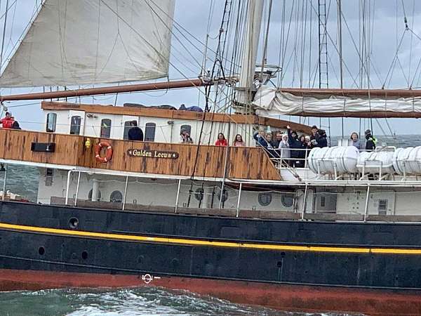 Die Gulden Leeuw auf der Nordsee