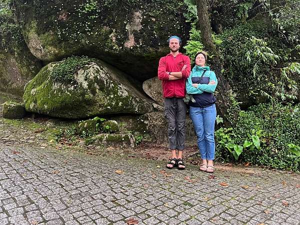 Zwei unserer Pädagogen auf der Straße