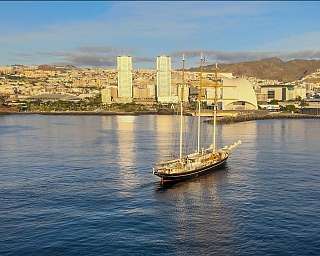 1. November 2023: Die Gulden Leeuw vor Teneriffa © Anton 1. November 2023: Die Gulden Leeuw vor Teneriffa
