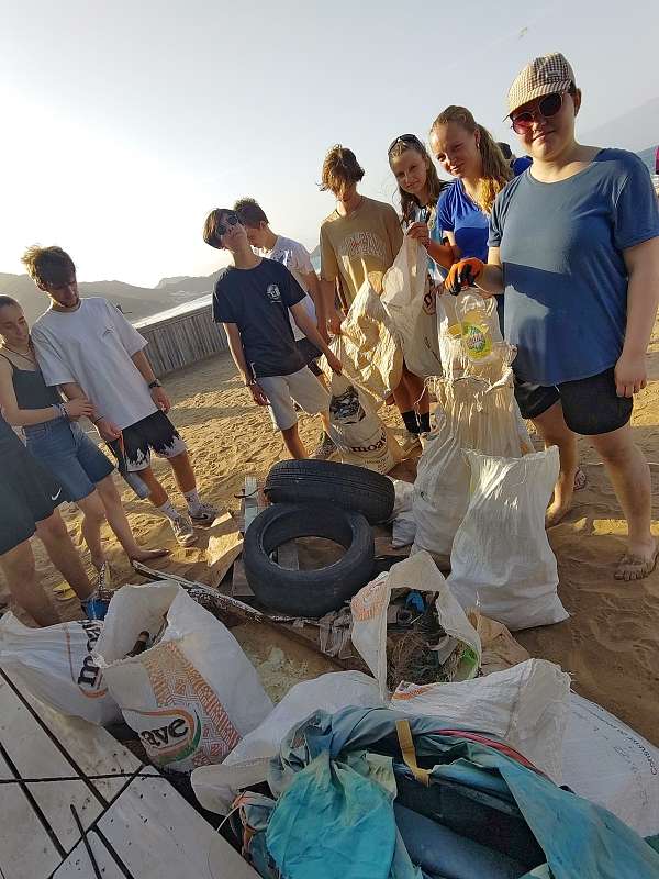 Ertragreiches Beach-CleanUp 
