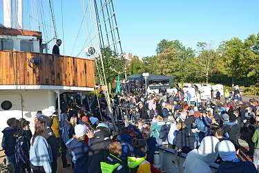241005 Abschied von Deck aus Felix 241005 Abschied von Deck aus Felix