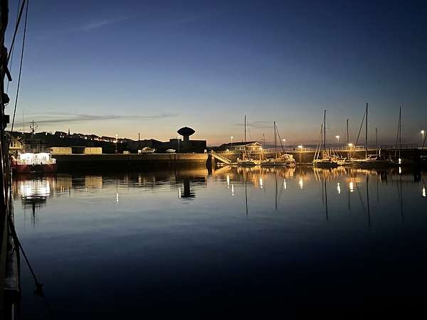 Sonnenuntergang im Hafen von Helgoland