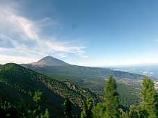 Ausblick auf den Teide vom Bus aus