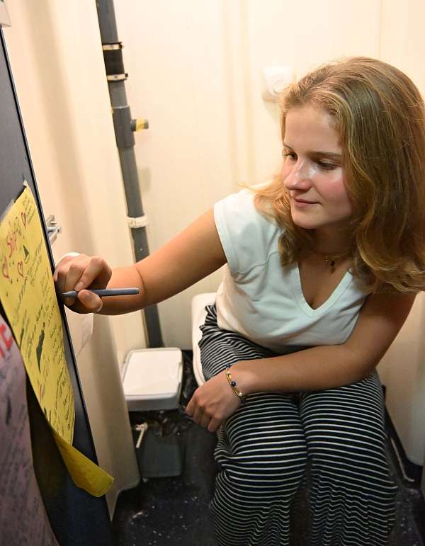  Carita und Toiletttenliste © Inka