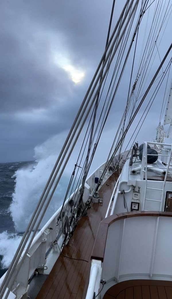 Die Eendracht im Sturm