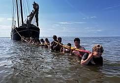 240802 Wir ziehen unser Schiff 6239