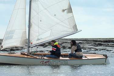 Segelwochen an der Hermann Lietz-Schule Spiekeroog Segelwochen an der Hermann Lietz-Schule Spiekeroog