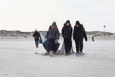 Strandmüll sammeln am Spiekerooger Strand