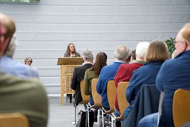 Ausstellungseröffnung im Wittbülten - Leiterin Swaantje Fock