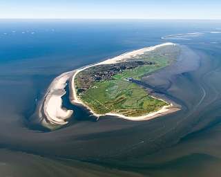 Lietz-Internat auf der Insel Spiekeroog Lietz-Internat auf der Insel Spiekeroog
