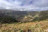Der Krater Caldeira auf der Insel Faial 