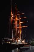 14.3.2023 | Bermuda: Die Gulden Leeuw nachts im Hafen © Florentin Bermuda: Die Gulden Leeuw nachts im Hafen