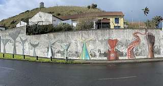 4. April 2025: Die Museums-Mauer zeigt, was uns erwartet © NN Die Museums-Mauer zeigt, was uns erwartet