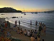 Student Meeting am Strand