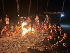 Lagerfeuer auf Akuadagana in Guna Yala