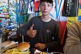 29.4.2026: Felix schnabuliert Burger